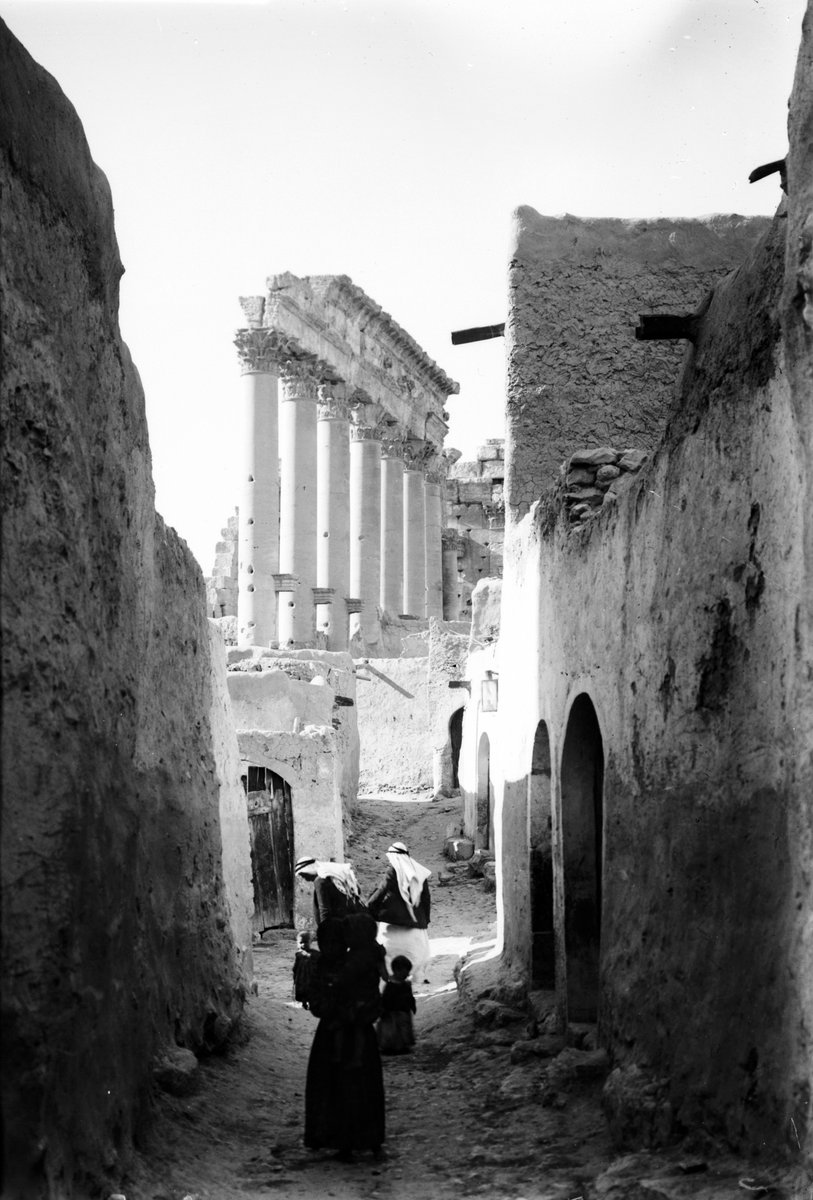 The village inside the temple of Bel, early 20th century, Palmyra, Syria 🇸🇾