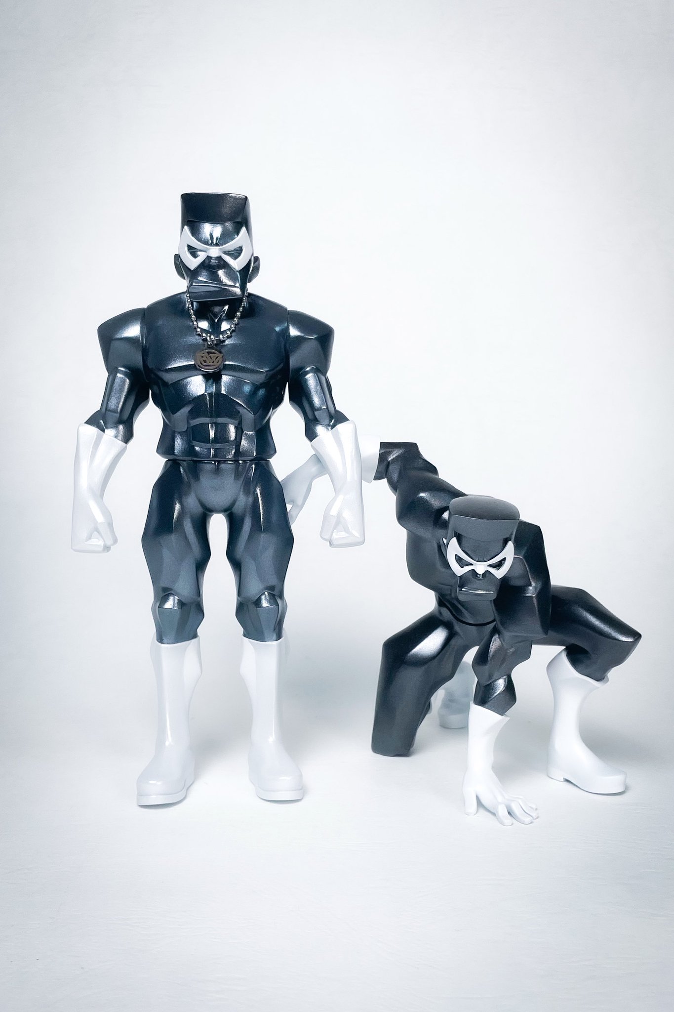 ESOW Night Shift ソフビ フィギュア 200体限定 ESOW Night Shift ソフビ フィギュア 200体限定