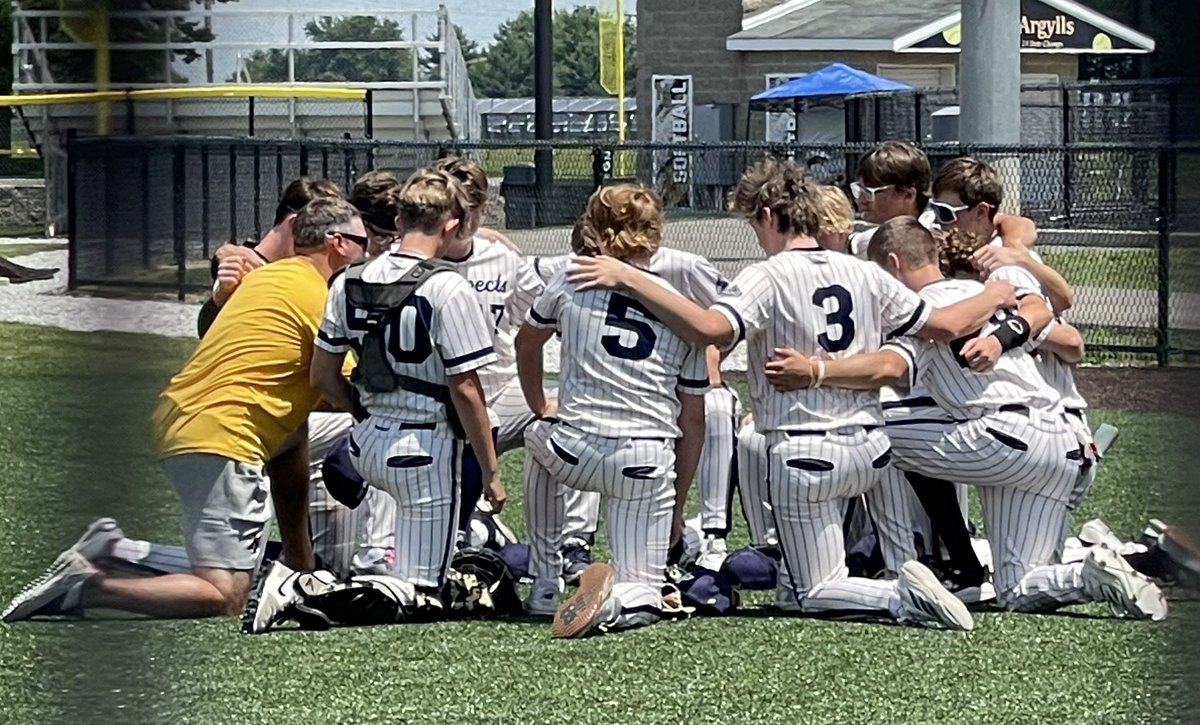 INProspects2028's tweet image. Challenged our guys to improve on a great 2024 season in 2025 and they delivered.

Record 17-8-2 
Winning percentage up 5%

Midwest Crossroads Classic Champs
Top 4 Finish Hoosier Crossroads Invite
Top 5 Finish 2D World Series Nashville

Looking forward to 2026!

@MarucciProspec