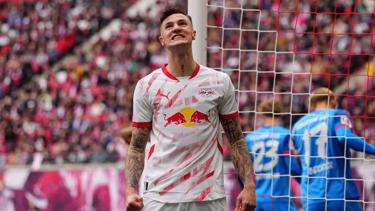 🚨 Newcastle can't be ruled out for the Šeško deal if they sell Isak and go for a higher bid. United would then have to match the bid, or there'll be problems.
[<a href="/JacobsBen/">Ben Jacobs</a>, <a href="/UnitedStandMUFC/">The United Stand</a>] #mufc