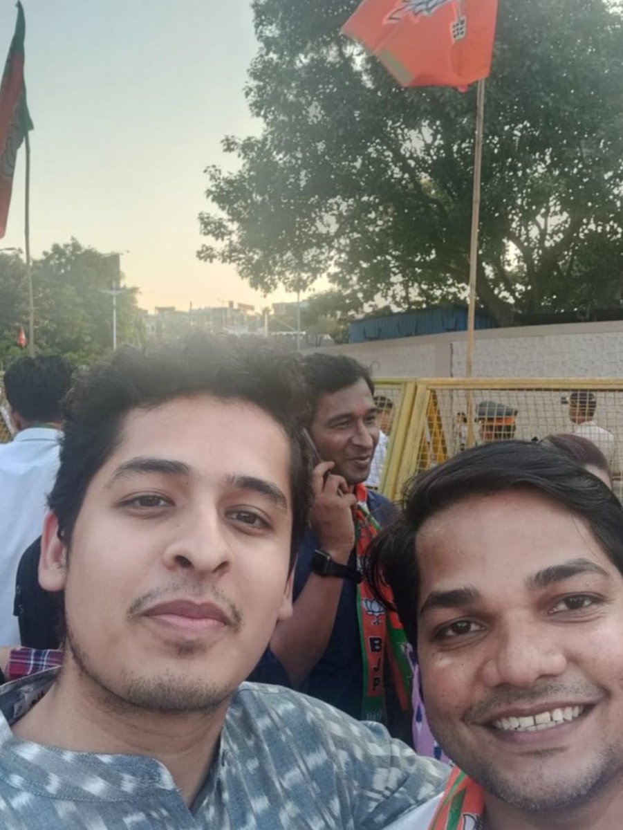 Deepak singh (@deepaksingh0240) on Twitter photo Hearty birthday wishes to Shri <a href="/ChokseySujay/">Sujay Choksey</a> ji Coordinator of BJYM Mumbai Student Cell.
May Lord Shri Ram bless you with good health and a long, prosperous life. Hearty birthday wishes to Shri <a href="/ChokseySujay/">Sujay Choksey</a> ji Coordinator of BJYM Mumbai Student Cell.
May Lord Shri Ram bless you with good health and a long, prosperous life.