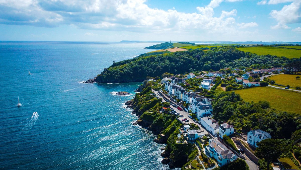 Join Barnes Coaches for an unforgettable weekend break in Cornwall!

📍4-star Upscale Cornwall Weekend, Redruth 
📅Fri 10th October 2025 
💷3 Days: From £349pp (Based on 2-person sharing)

VIEW TOUR ➡️barnescoaches.co.uk/itineraries/83…

#holidays #coachholidays #BarnesCoaches #VisitCornwall