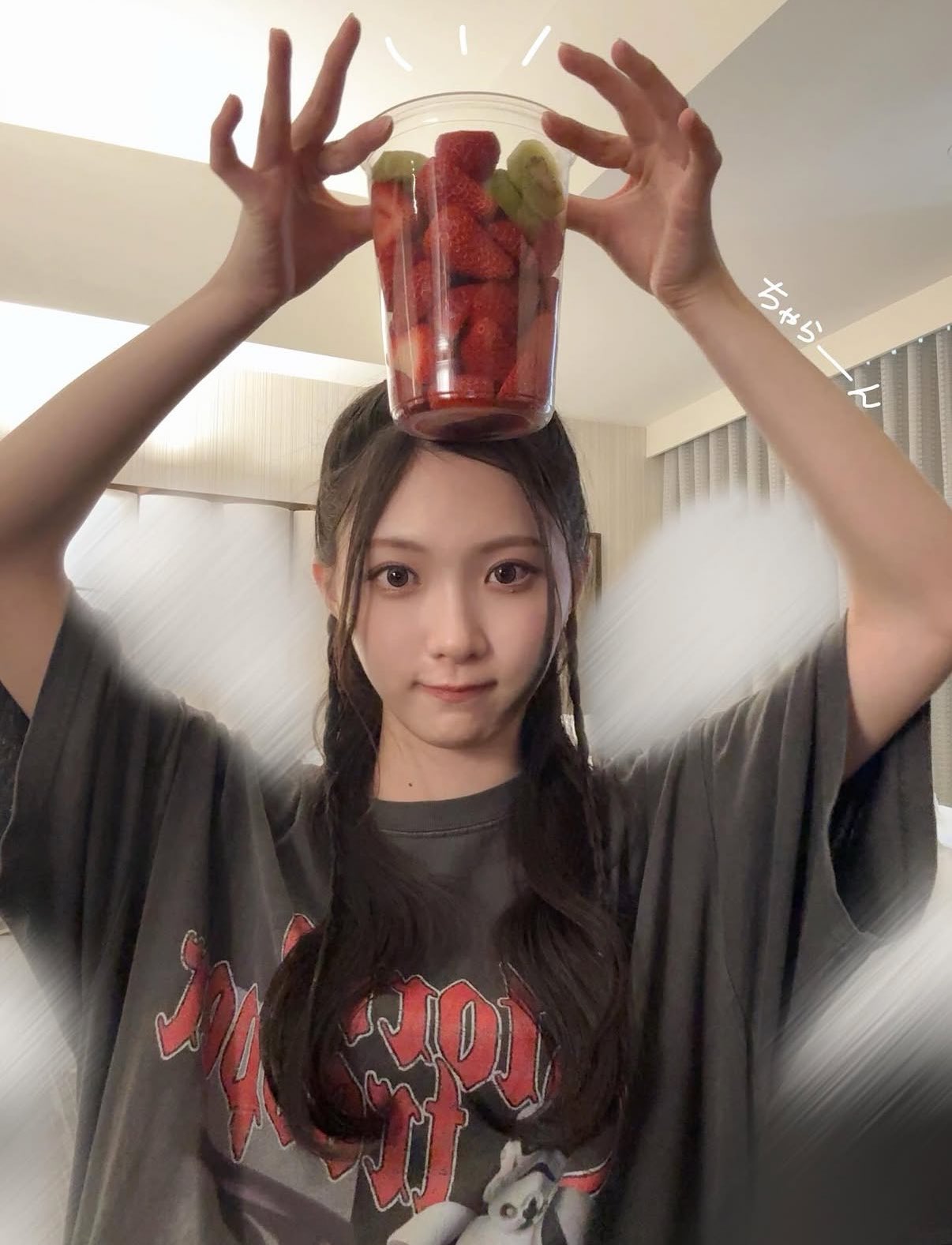 TNX フィ ポラロイド 私服 pyon🤍私服衣装特定(乃木坂┊︎櫻坂┊︎日向坂 etc) on X