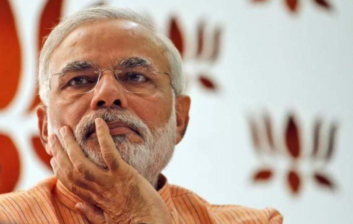 Politicx2029's tweet image. BREAKING NEWS 🚨

India has now stopped buying oil from Russia.

This comes after Donald Trump repeatedly threatened Narendra Modi with tariffs and penalties.

Where is the 56-inch chest now?🤡