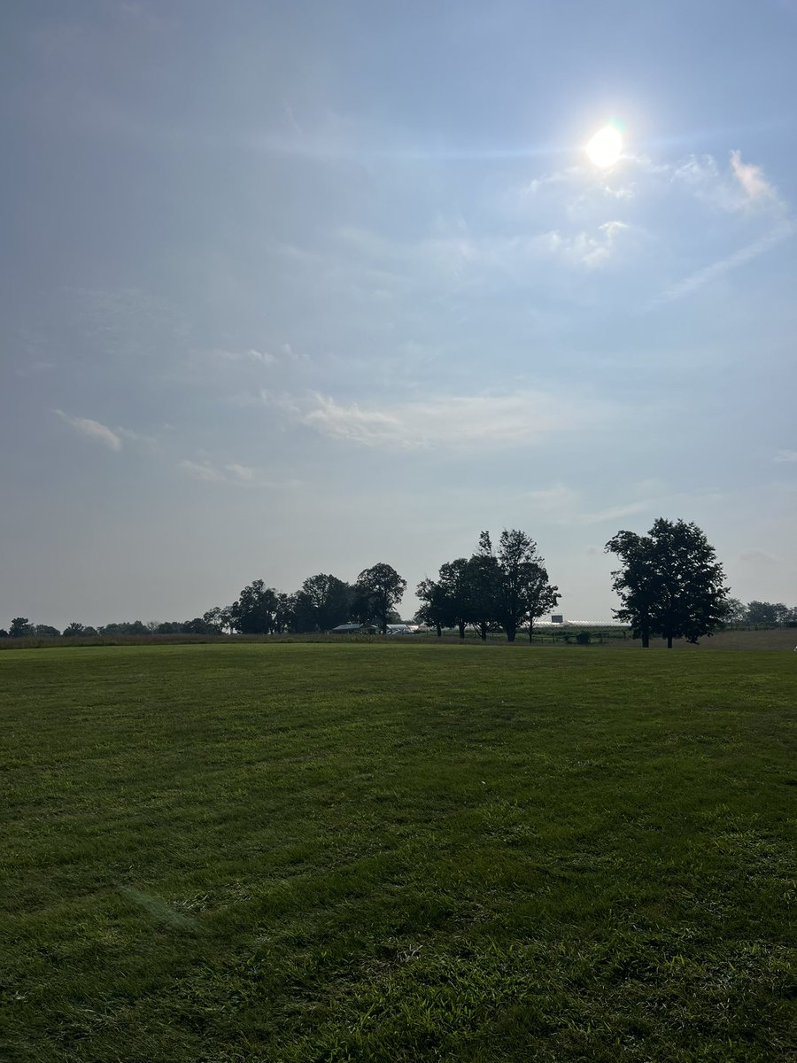 Coffee in the car to camp. I’m over this heat. Make it stop. I also need someone to bring me a giant bacon, egg, and cheese sandwich. It will solve some of my problems. 

☕️🎶🚗☀️♥️

Semisonic “Closing time”
m.youtube.com/watch?v=xGytDs…