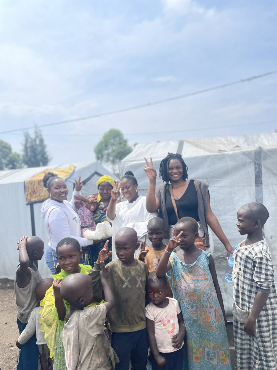 En cette Journée internationale de la femme africaine, je rend hommage à celles qui, même au cœur des conflits, portent la vie, soignent, résistent et reconstruisent. Leur courage est une lumière dans l’obscurité de la guerre. Paix, dignité et justice pour toutes
.
