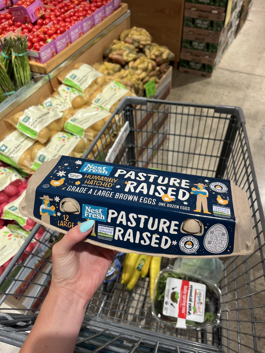 🥚 SPOTTED IN THE WILD! 🥚 While we were in Los Angeles this week we stopped by <a href="/WholeFoods/">Whole Foods Market</a> to see if we could find <a href="/NestFreshEggs/">NestFresh Eggs</a> Humanely Hatched product, America's first eggs produced with in-ovo sexing technology.  

This means no male culling for these eggs. A great moment!
