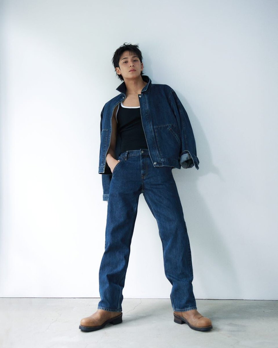 ellejapan's tweet image. エル・ジャポン９月号の特別版表紙を飾ったSEVENTEEN #MINGYU のデジタル限定インタビューをお届け！　「カルバン・クライン」を軽やかにまとった、アイコニックなフォトシュートもぜひチェックして💎

▼記事はこちら
bit.ly/40HI5U1