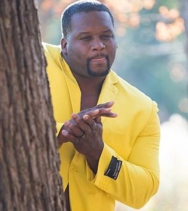 Me seeing all these databases stored with IDs, pictures, and chat logs