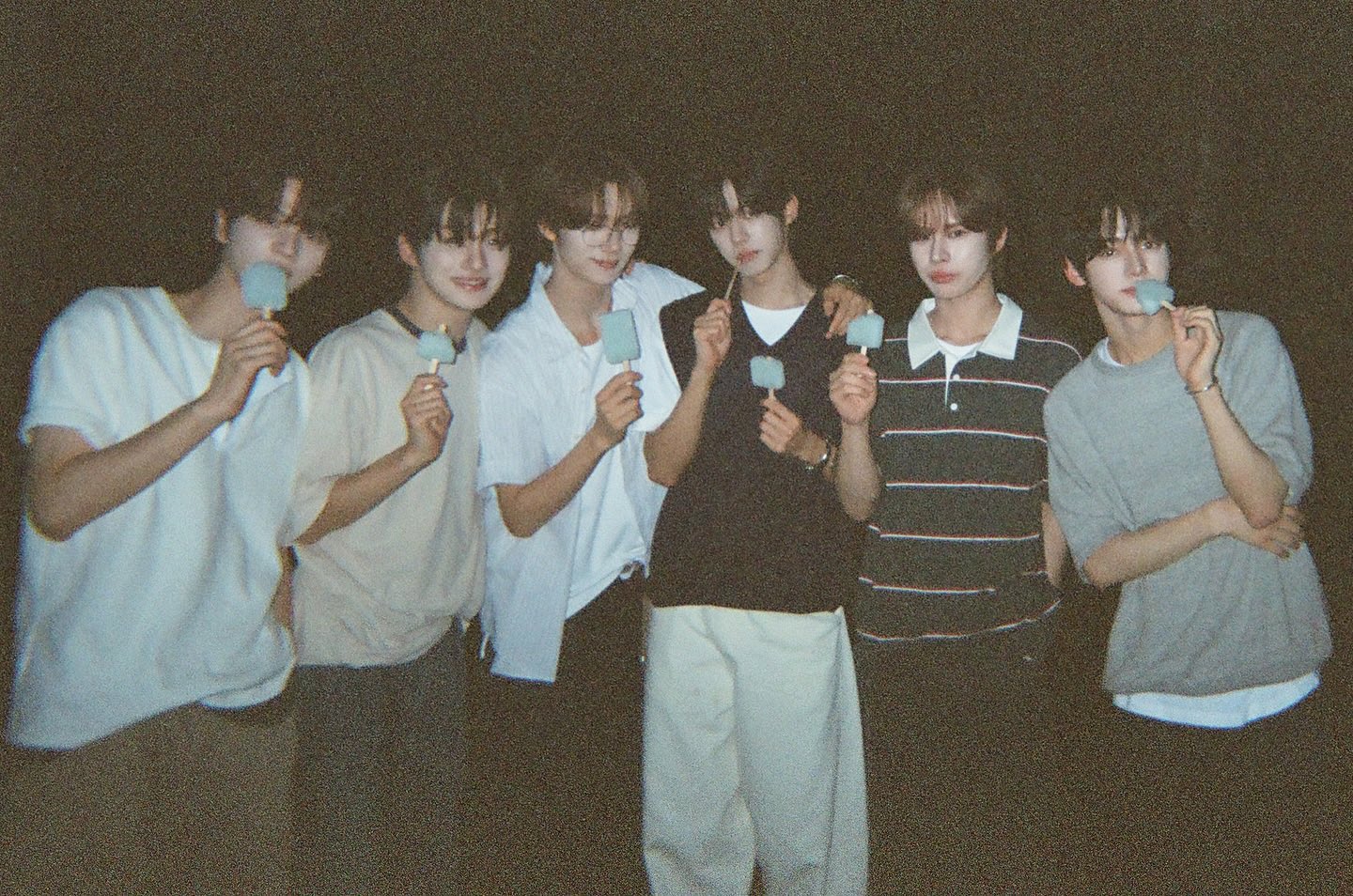 RAINZ 好きなんて ツーショットセルカ ソンリ 레이⋆⭒˚.⋆🎐 (@sparkling_yu) / X
