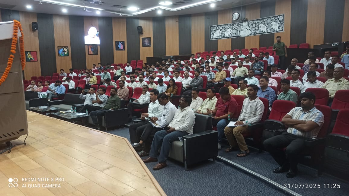 CDO MEERUT (@cdomeerut) on Twitter photo आज चौधरी चरण सिंह विश्वविद्यालय के अटल सभागार में आयोजित स्वच्छ सर्वेक्षण ग्रामीण, 2025 एवं ओ0डी0एफ0 प्लस के स्थायित्व तथा सृजित परिसंपत्तियों की क्रियाशीलता विषयक प्रशिक्षण में प्रतिभाग किया गया।
<a href="/UpRuralDev/">U.P. Rural Development Dep</a> <a href="/CommissionerMe3/">Commissioner Meerut</a> <a href="/DmMeerut/">DM Meerut</a> आज चौधरी चरण सिंह विश्वविद्यालय के अटल सभागार में आयोजित स्वच्छ सर्वेक्षण ग्रामीण, 2025 एवं ओ0डी0एफ0 प्लस के स्थायित्व तथा सृजित परिसंपत्तियों की क्रियाशीलता विषयक प्रशिक्षण में प्रतिभाग किया गया।
<a href="/UpRuralDev/">U.P. Rural Development Dep</a> <a href="/CommissionerMe3/">Commissioner Meerut</a> <a href="/DmMeerut/">DM Meerut</a>