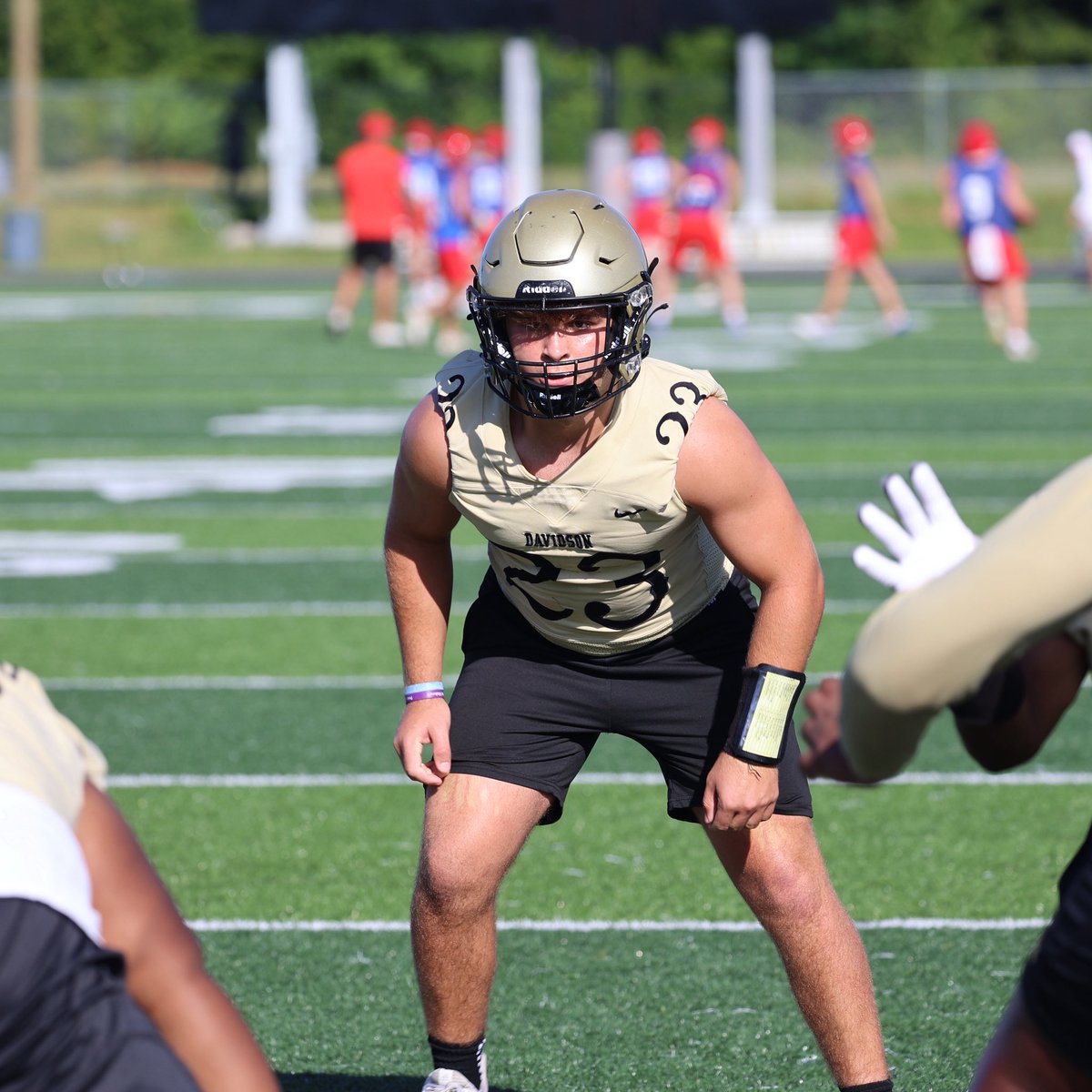🏈 The competition’s heating up 
#Davidson #Warriors