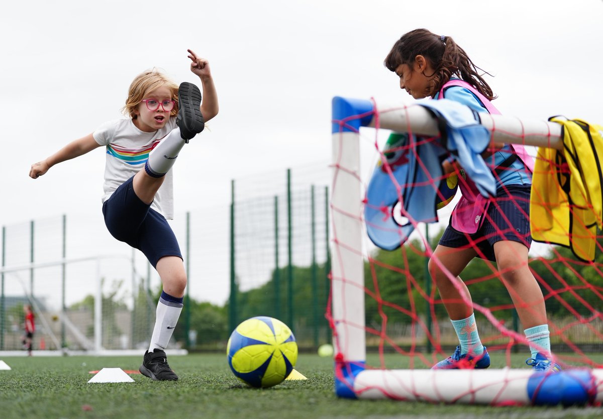 AFC Wimbledon Foundation (@afcw_foundation) on Twitter photo Calling future #Lionesses π¦
Join us this Summer Holidays for Kellogg's Football Camps, delivered by AFC Wimbledon Foundation.
π Aspire at Southfields
β½οΈ Training
π
 Games
 π Fun!
Book now: tinyurl.com/msy6v65h
#AFCW π‘π΅ Calling future #Lionesses π¦
Join us this Summer Holidays for Kellogg's Football Camps, delivered by AFC Wimbledon Foundation.
π Aspire at Southfields
β½οΈ Training
π
 Games
 π Fun!
Book now: tinyurl.com/msy6v65h
#AFCW π‘π΅