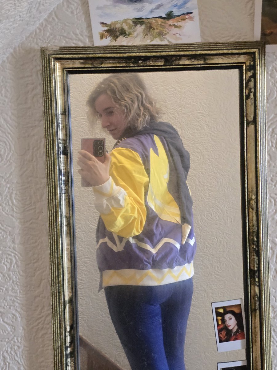 EVERYONE, SHUTTUP!!! IT'S HERE! I LOVE IT!!!