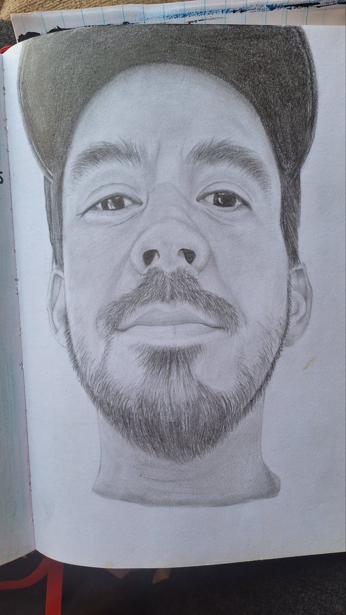 LP_Ani_'s tweet image. Cleaning today I found my old sketchbook 🥺