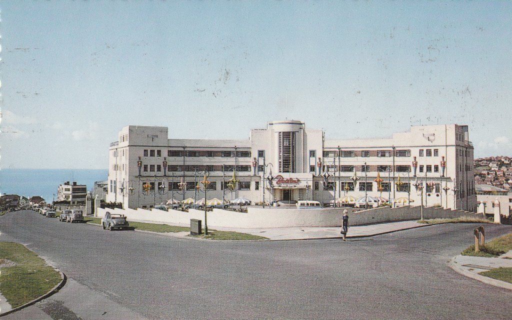 Butlins Ocean Hotel Saltdean. Message with pre-decimal stamps but date not clear. 'The weather is perfect.'
