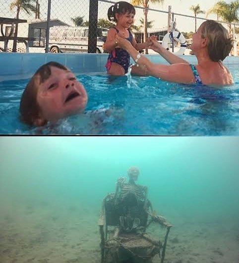 hynjinnninn's tweet image. We got Stray Kids version of this meme 😭