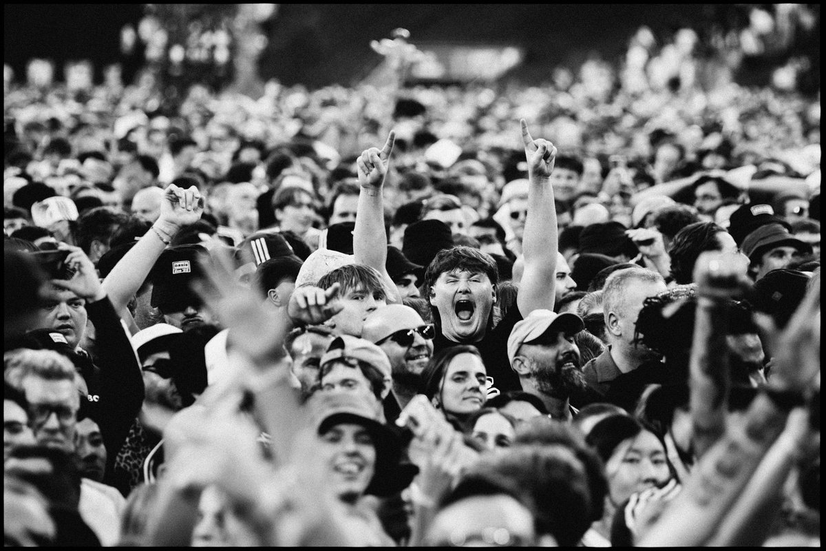 Noel Gallagher tweet media