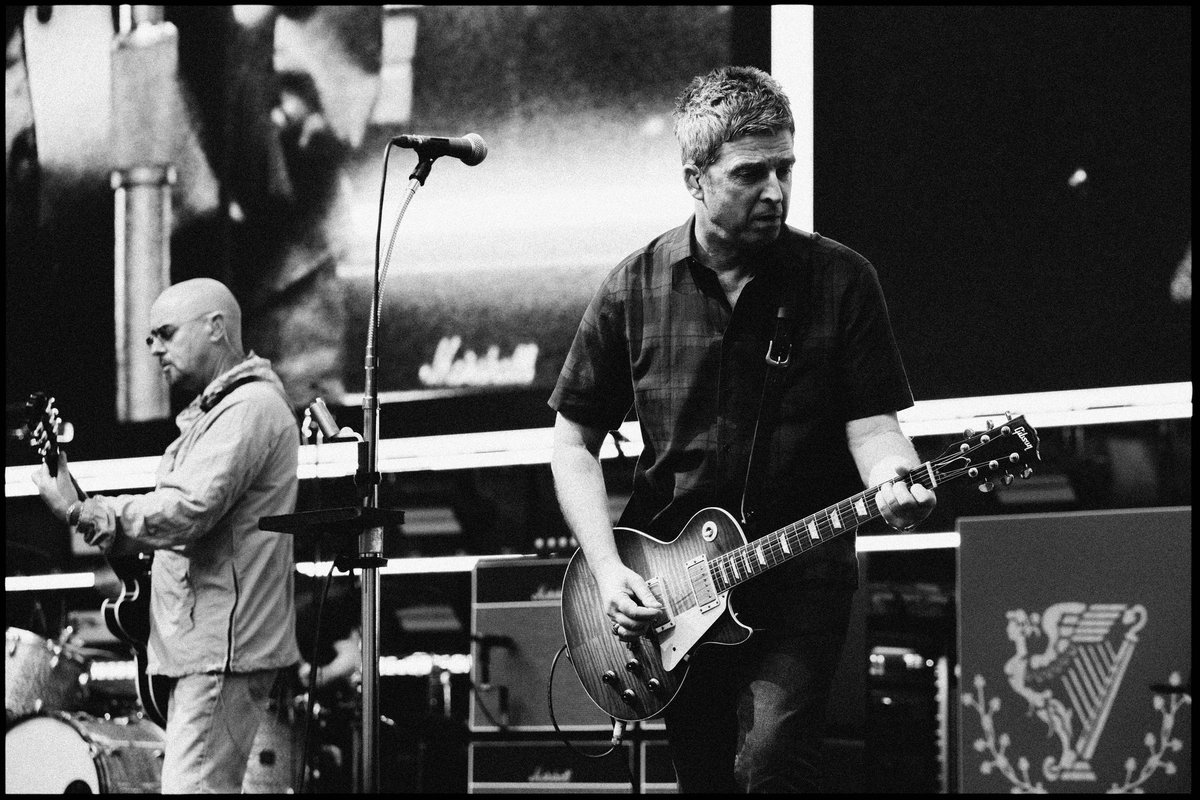 Noel Gallagher tweet media