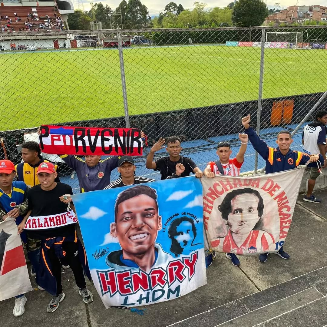 🔙#Tbt 31 de Julio del 2022 Águilas 1 - 1 JUNIOR, 
¡La banda de HENRRY P7E!