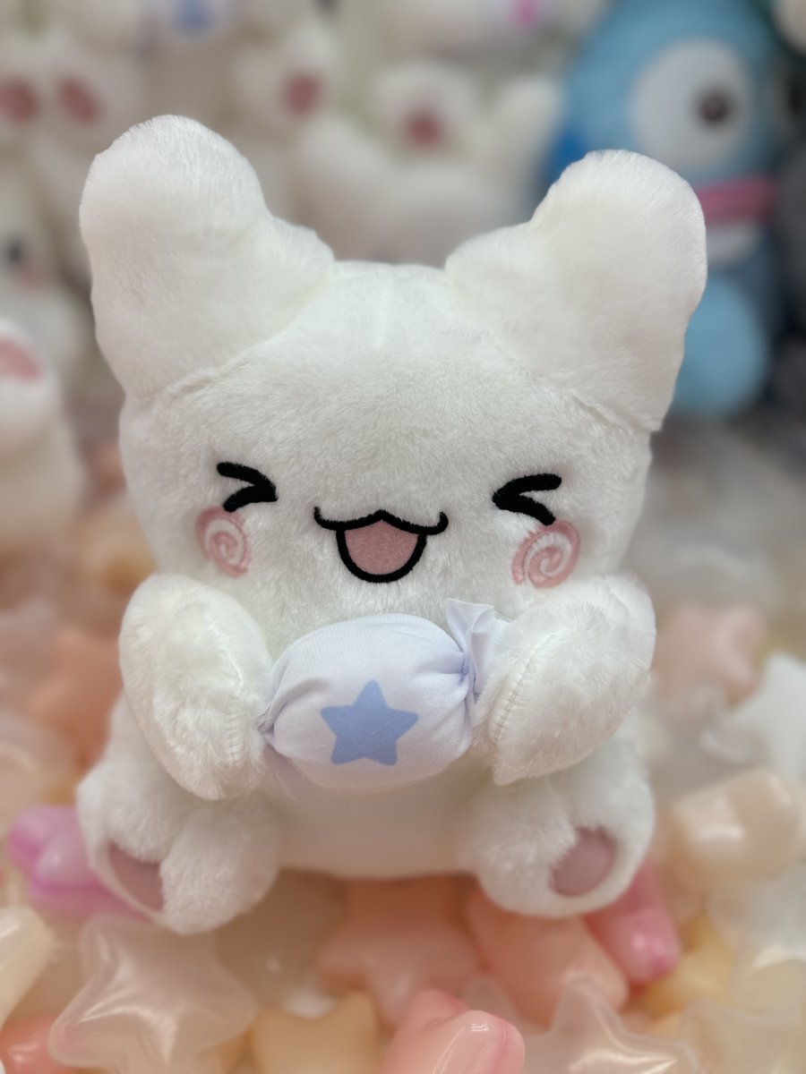 【おすすめ景品🎁】

今日のおすすめ景品は
はなまるおばけ パステルキャンディBIGぬいぐるみ です！

8/7にお誕生日のまるまる🎂
こちら以外にもたくさんまるまる入荷中✨
ぜひゲットして誕生日に備えましょう🎉

＃タイステ多摩
#はなまるおばけ