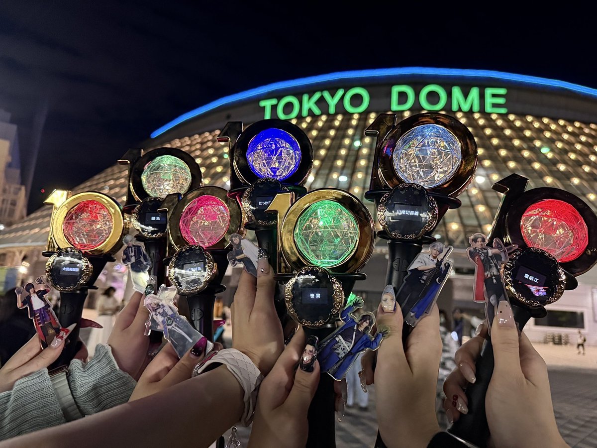 a1920oeat's tweet photo. 東京ドームDAY１🌟 https://t.co/J3Ngri1PPh