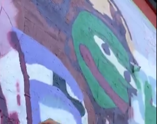 Is that SGT. PEPE!?

Easily the best mural celebrating ETH - Props to <a href="/LoroMasnah/">MASNAH.eth ™️ 🧨</a>!