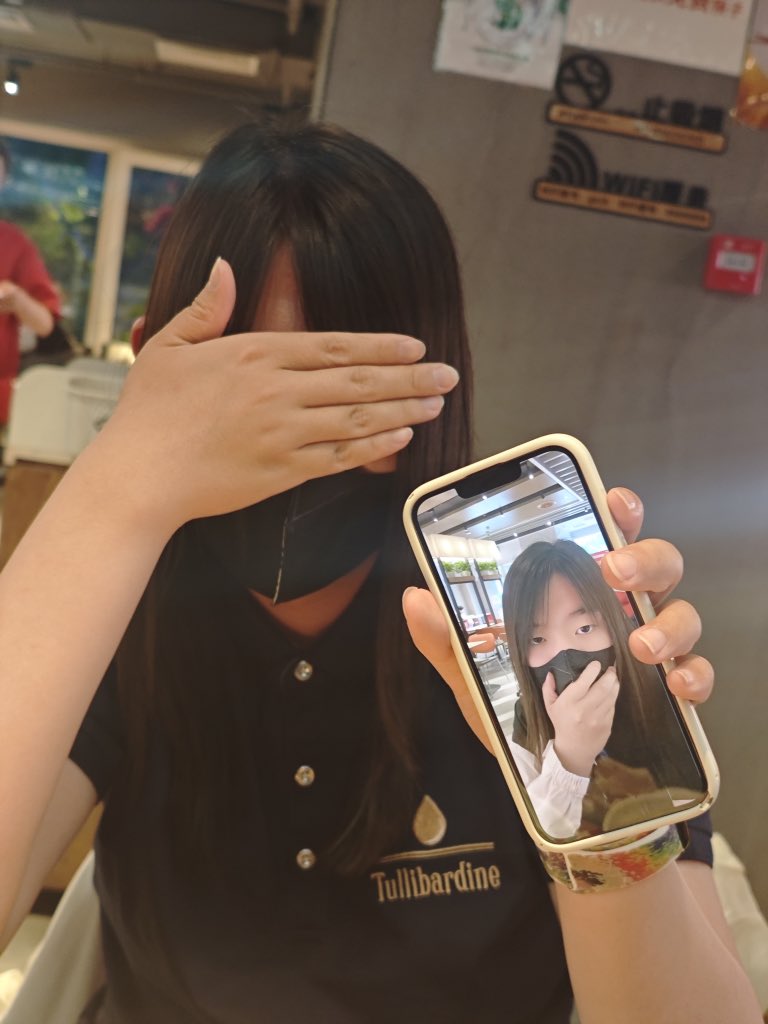 当男娘是这样的莫名其妙被男的按着草，被女的按着草，被xyn按着草，被小男娘按着草，被ts按着草，被p按着草，被t按着草，被h按着草…路过的人捡起来草一草
#男娘