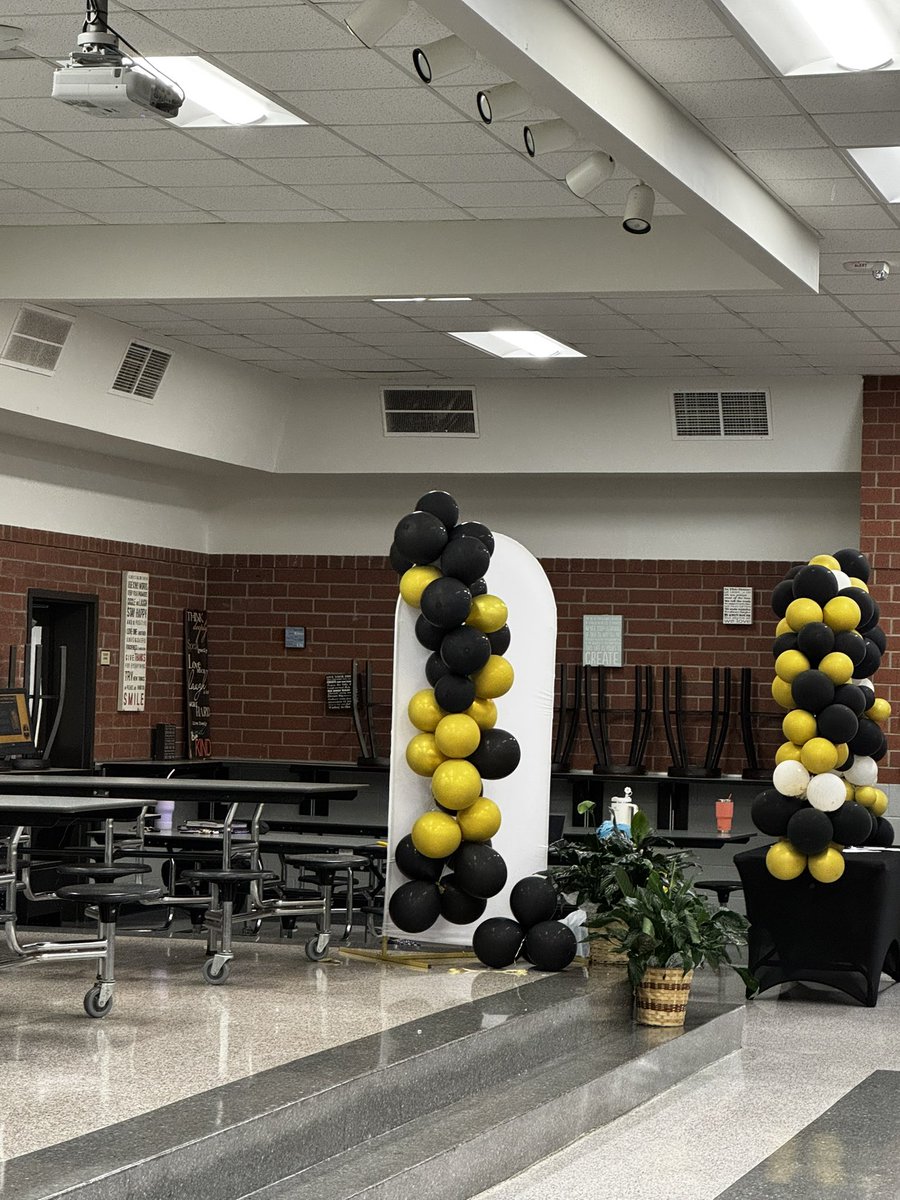 Blythewood Middle (@bmsatrsd2) on Twitter photo Hands down, the best orthodontist & PTO around are in Blythewood/Columbia: Jernigan_Orthodontics and Blythewood Middle School PTO! We are so appreciative of our sponsored breakfast this morning and the beautiful decorations! <a href="/RichlandTwo/">Richland School District Two</a> Hands down, the best orthodontist & PTO around are in Blythewood/Columbia: Jernigan_Orthodontics and Blythewood Middle School PTO! We are so appreciative of our sponsored breakfast this morning and the beautiful decorations! <a href="/RichlandTwo/">Richland School District Two</a>