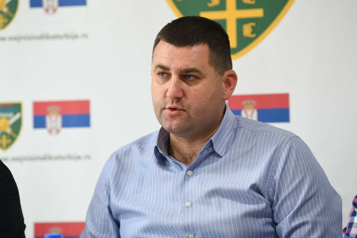 Danas sam u pritvoru Okružnog zatvora u Beogradu posetio Ivana Matovića i Novicu Antića, žrtve političkog progona i montiranog procesa sa ciljem da se izopšte iz političkog života Srbije.
Oni su pritvoreni, ali nisu lišeni slobode.
Zahvalni su svima koji su ih podržali.
Poručili