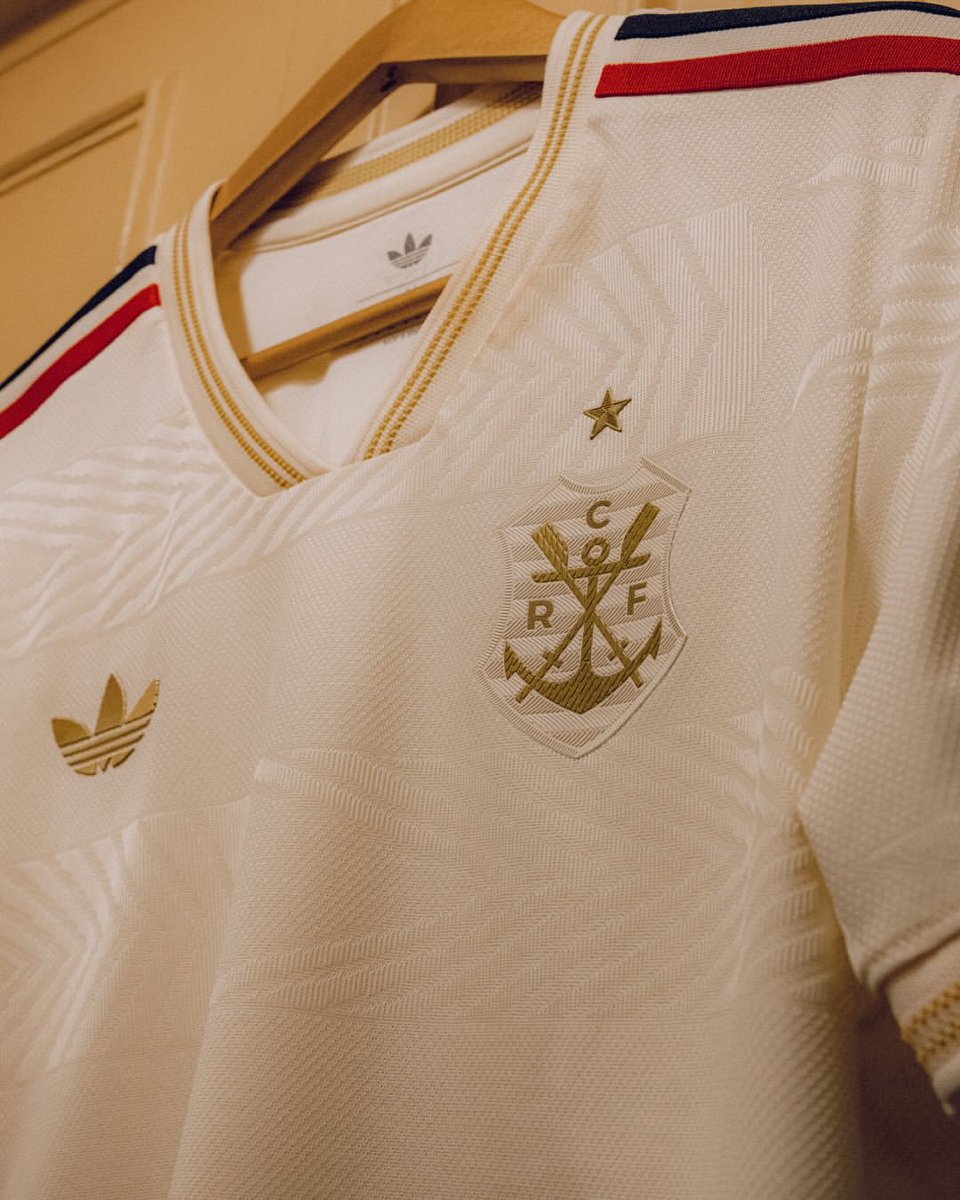 classicshirts's tweet image. The new Flamengo adidas third shirt is simply outrageous.