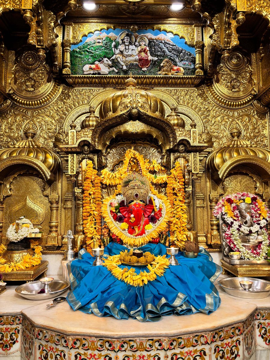 🙏 गणपती  बाप्पा मोरया 🌺मंगलमूर्ती मोरया 🙏३१/०७/२०२५
🙏Ganapati Bappa Moraya 🌺 Mangalmurti Moraya  🙏31/07/2025