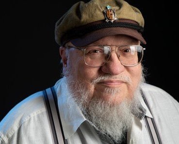 PortalASOIAF's tweet photo. 🚨 | George R.R. Martin está envolvido com a série de Aegon, o Conquistador, segundo o roteirista Mattson Tomlin. ⚔️🔥🐲

Via: @mattsontomlin.. https://t.co/utTYxvjZEF