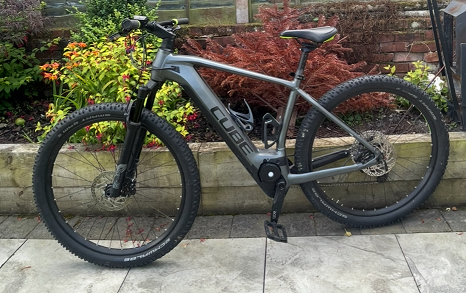 MerPol Wirral (@merpolwirral) on Twitter photo APPEAL | We are appealing for information following the robbery of this bike from a boy on #NewBrighton Promenade at 9.30pm on Sunday on Sunday, 27 July.
Any info or seen the bike since? Contact <a href="/MerPolCC/">Merseyside Police Contact Centre</a> or <a href="/CrimestoppersUK/">Crimestoppers</a> with reference 25000618357.
orlo.uk/RHltT APPEAL | We are appealing for information following the robbery of this bike from a boy on #NewBrighton Promenade at 9.30pm on Sunday on Sunday, 27 July.
Any info or seen the bike since? Contact <a href="/MerPolCC/">Merseyside Police Contact Centre</a> or <a href="/CrimestoppersUK/">Crimestoppers</a> with reference 25000618357.
orlo.uk/RHltT