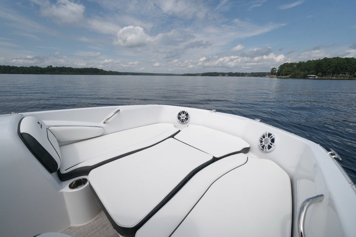Stingray Boats tweet media