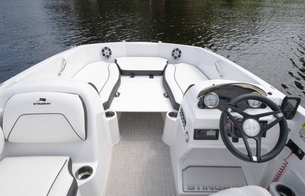 Stingray Boats tweet media
