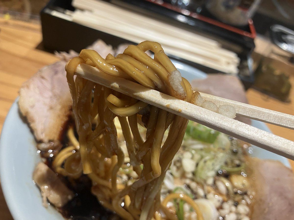 黒っ！
しょっぺ！
うまかった