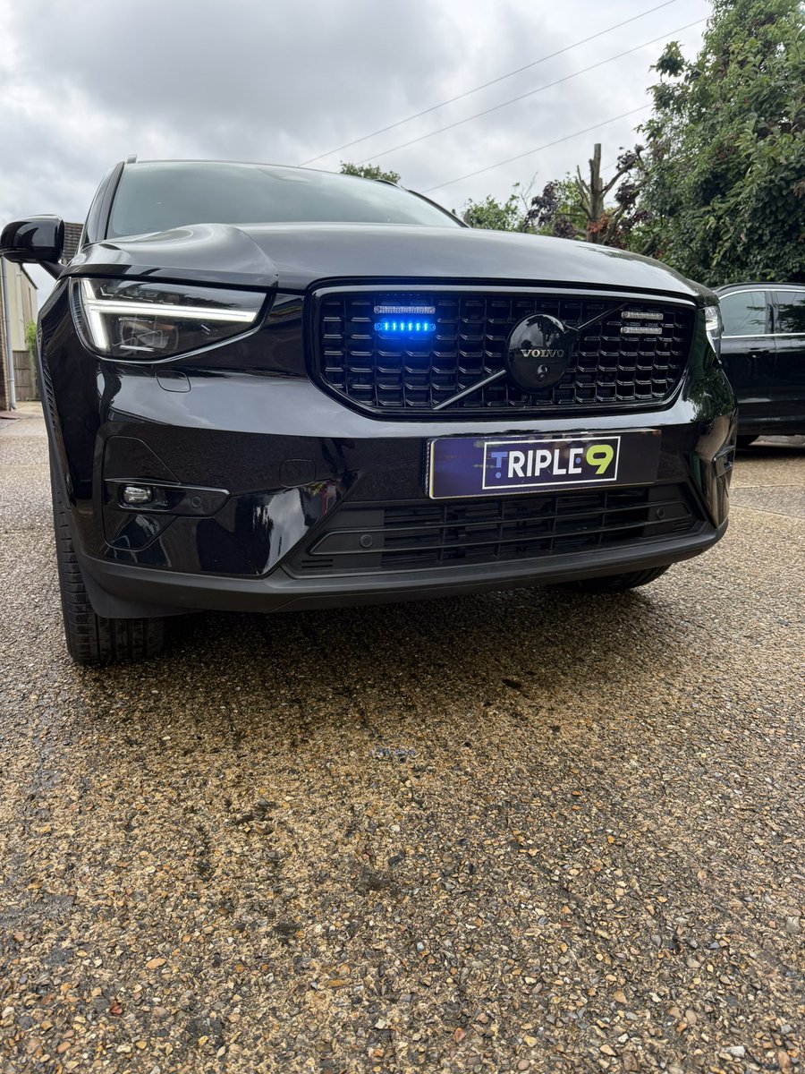 It’s Thursday afternoon .. you already know we’re in the yard.. we said it before.. that said we just pimped 🆙 this <a href="/VolvoCarUK/">Volvo Car UK</a> #XC40 it’s now off the ramps… this things is on 🔥.. not literally cos I’d have some explaining to do.. 😜 💦 🤘