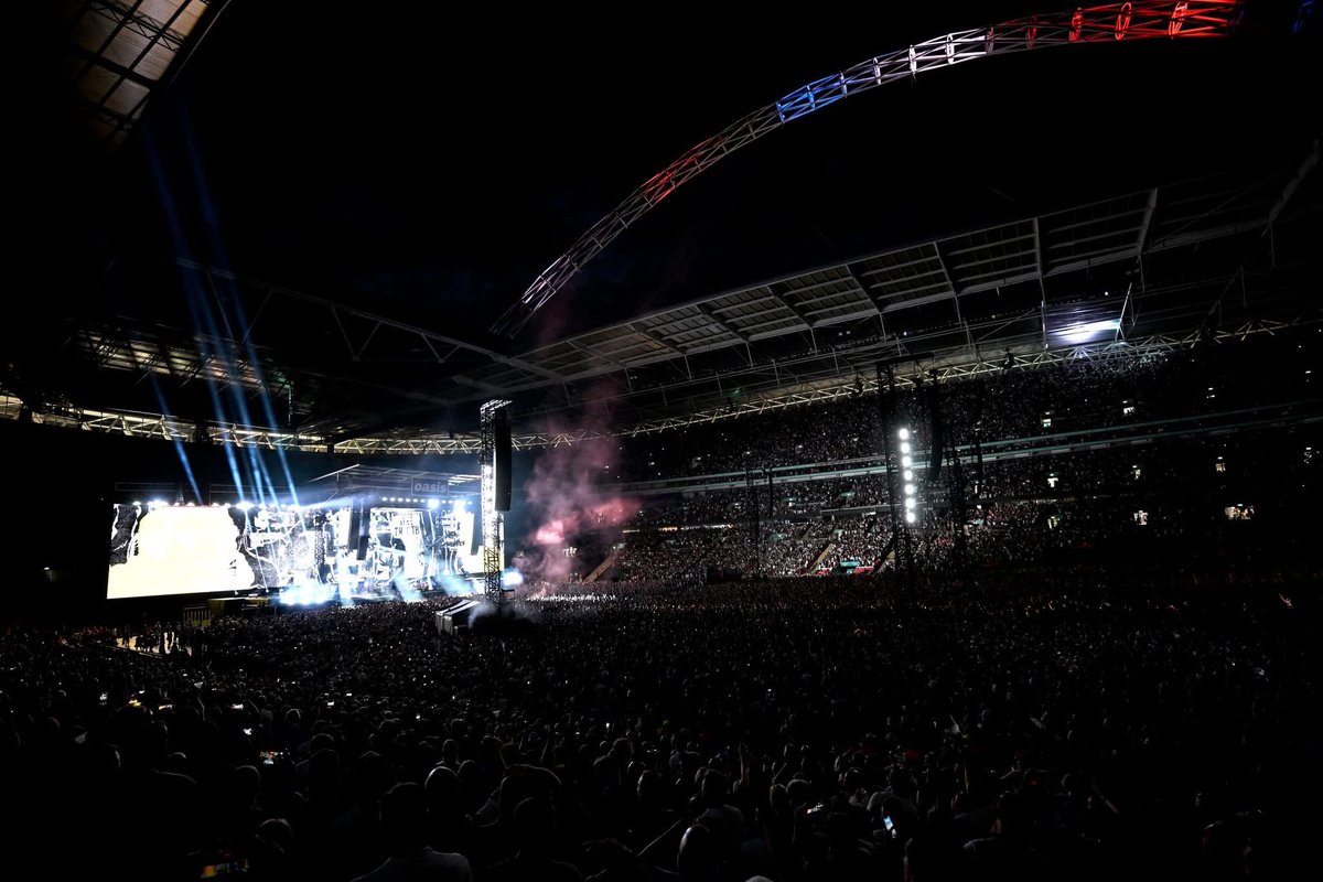 Wembley Stadium tweet media