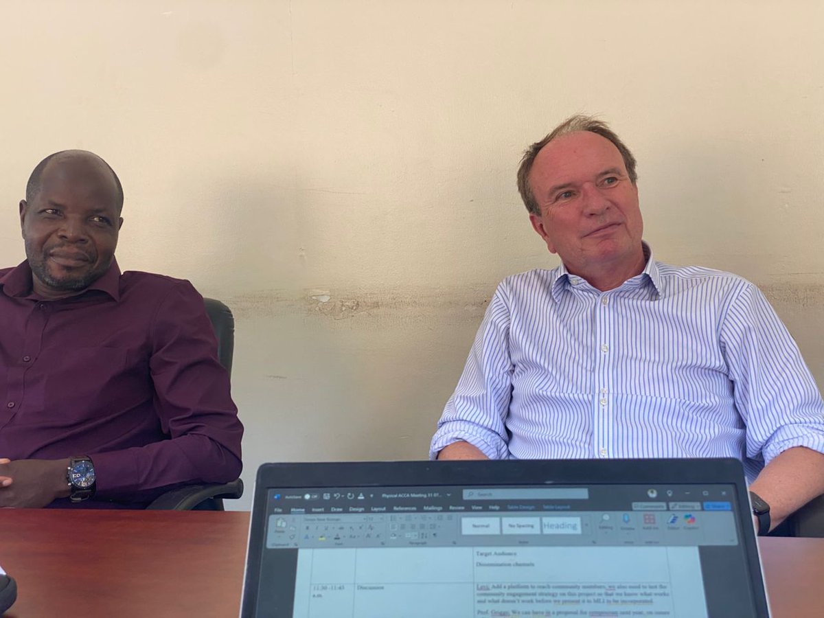 Makerere University Lung Institute (@lung_institute) on Twitter photo Today, we hosted Prof. Jonathan Grigg (<a href="/QMUL/">Queen Mary University of London</a> ), Co-PI on the #ACCAProject to improve asthma care in Uganda.
Discussions covered project progress, VHT training, data analysis
He also led a webinar on research integrity. <a href="/brucekirenga/">Bruce Kirenga</a> <a href="/rnantanda/">Dr Rebecca Nantanda</a> <a href="/Kutsmarie/">Marie kuteesa</a> Today, we hosted Prof. Jonathan Grigg (<a href="/QMUL/">Queen Mary University of London</a> ), Co-PI on the #ACCAProject to improve asthma care in Uganda.
Discussions covered project progress, VHT training, data analysis
He also led a webinar on research integrity. <a href="/brucekirenga/">Bruce Kirenga</a> <a href="/rnantanda/">Dr Rebecca Nantanda</a> <a href="/Kutsmarie/">Marie kuteesa</a>
