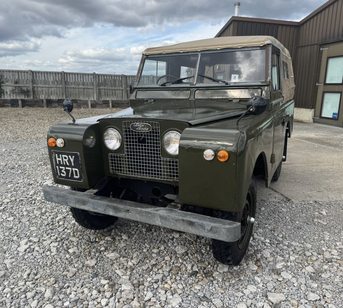 So “Henry” is back again after a good few years, looking for a new home - he’s patina’d but he’s a smashing chap! And available now on our website!  johnbrown4x4.com/product/land-r…