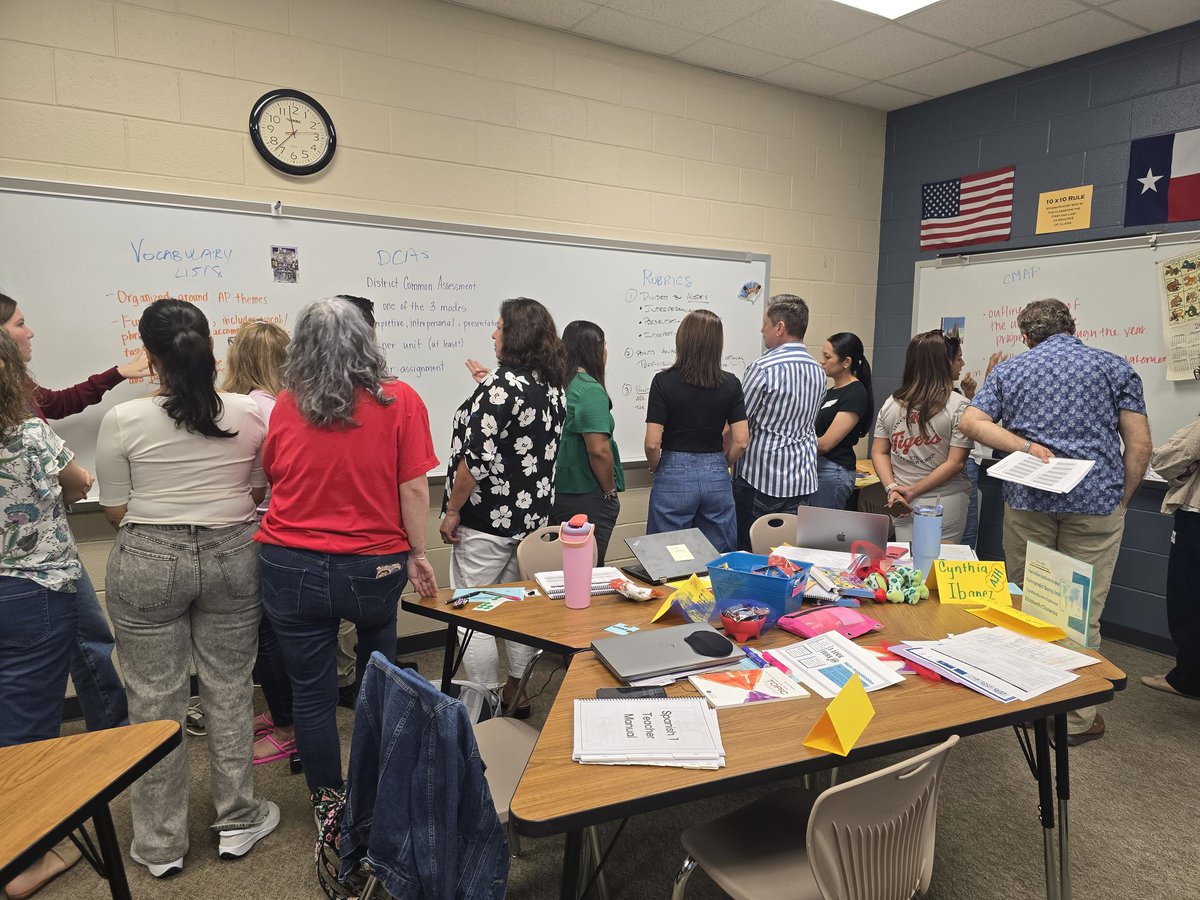 Officially welcome to #katyisdlote !!!!! NTO25