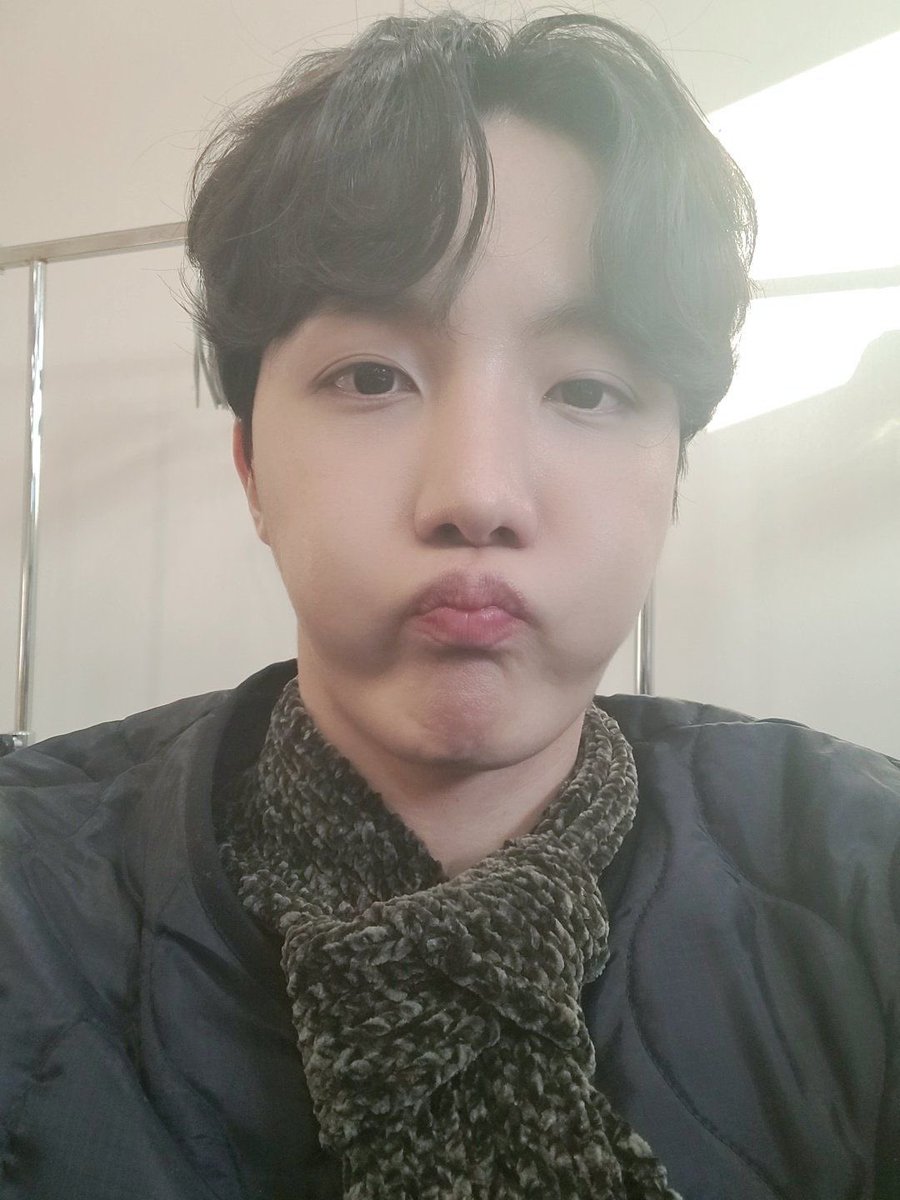 icedhoseok's tweet photo. https://t.co/kOcSoKLr14
