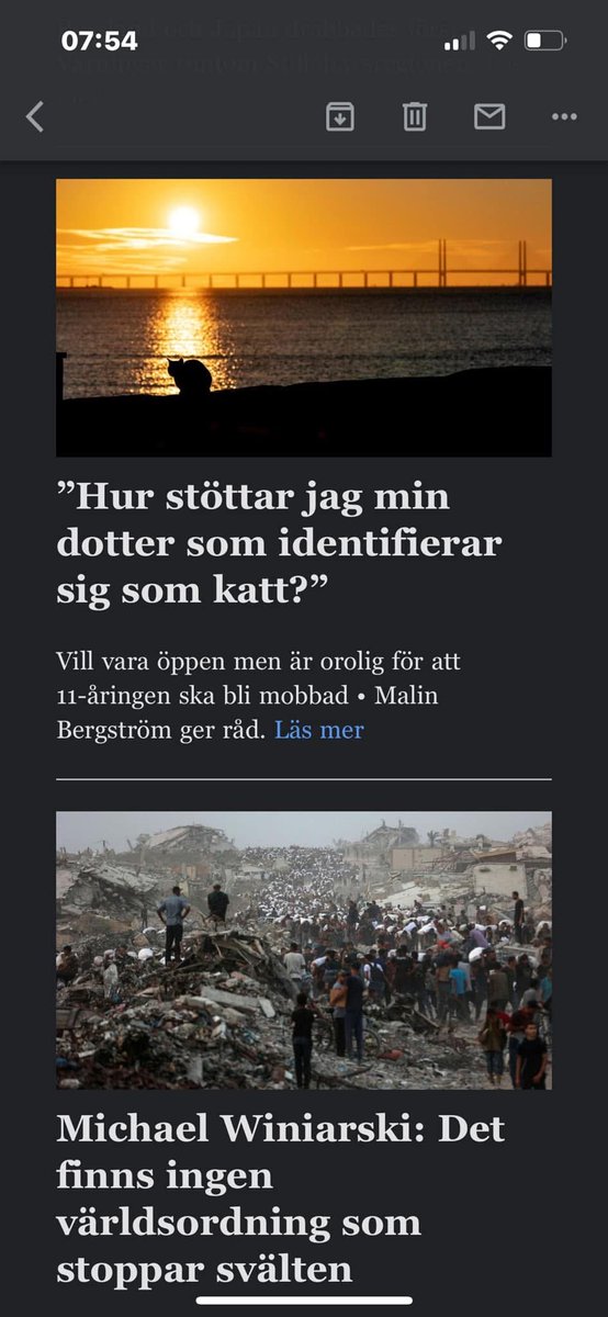 En och samma värld. Avgå alla. 
Eller åtminstone väldigt många.