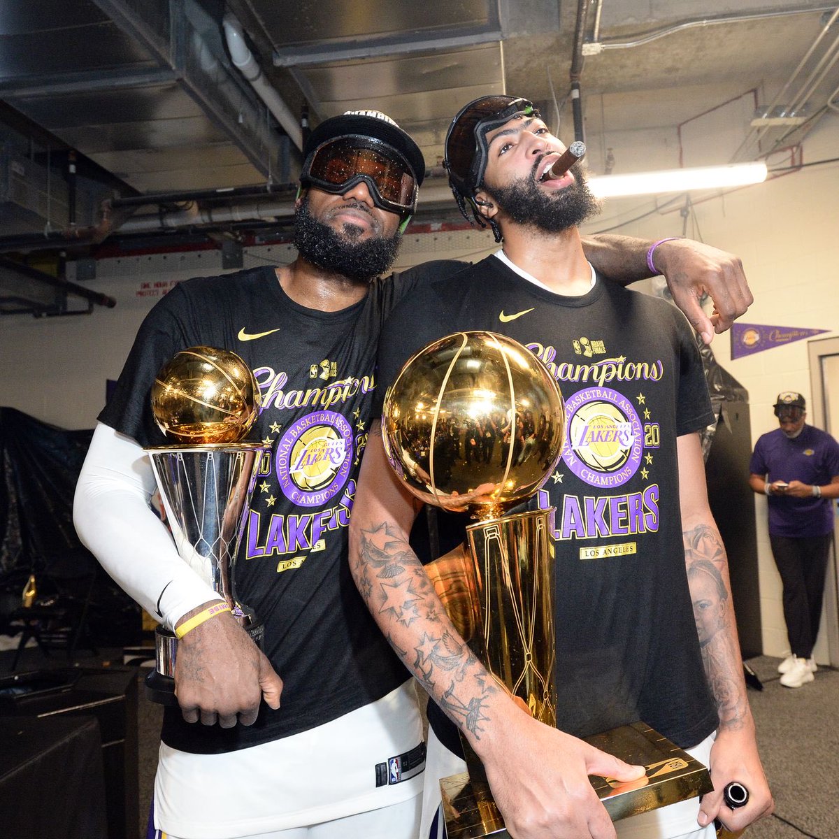LegionHoops's tweet photo. Daryl Morey on the Lakers’ title in the bubble:

“Everyone I speak to around the league privately agrees that it truly doesn’t hold up as a genuine championship.” https://t.co/DtfREqKy53