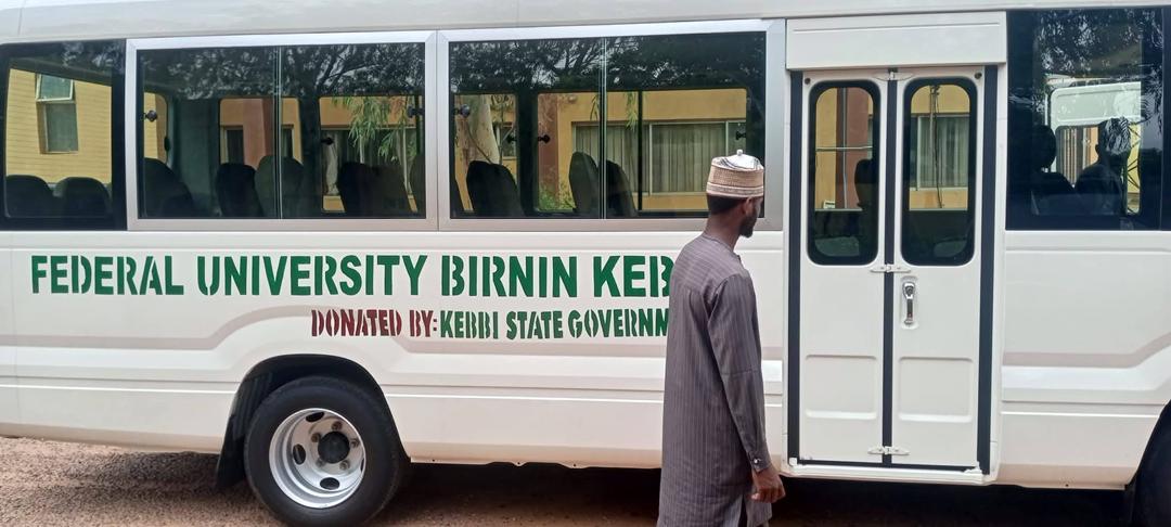 Ahmad Hussaini Aliyu (@ahmerdtata) on Twitter photo BOOM 💥 FUBK 🔥🕺
The Governor of Kebbi State, Comrade Dr. Nasir Idris (Kauran Gwandu) <a href="/NasiridrisKG/">Dr. Nasir Idris</a> has presented the students of the Federal University Birnin Kebbi (FUBK) <a href="/OfficialFUBK/">Federal University Birnin Kebbi</a> with a brand new school bus.
This confirms the fulfillment of the promise made by the BOOM 💥 FUBK 🔥🕺
The Governor of Kebbi State, Comrade Dr. Nasir Idris (Kauran Gwandu) <a href="/NasiridrisKG/">Dr. Nasir Idris</a> has presented the students of the Federal University Birnin Kebbi (FUBK) <a href="/OfficialFUBK/">Federal University Birnin Kebbi</a> with a brand new school bus.
This confirms the fulfillment of the promise made by the
