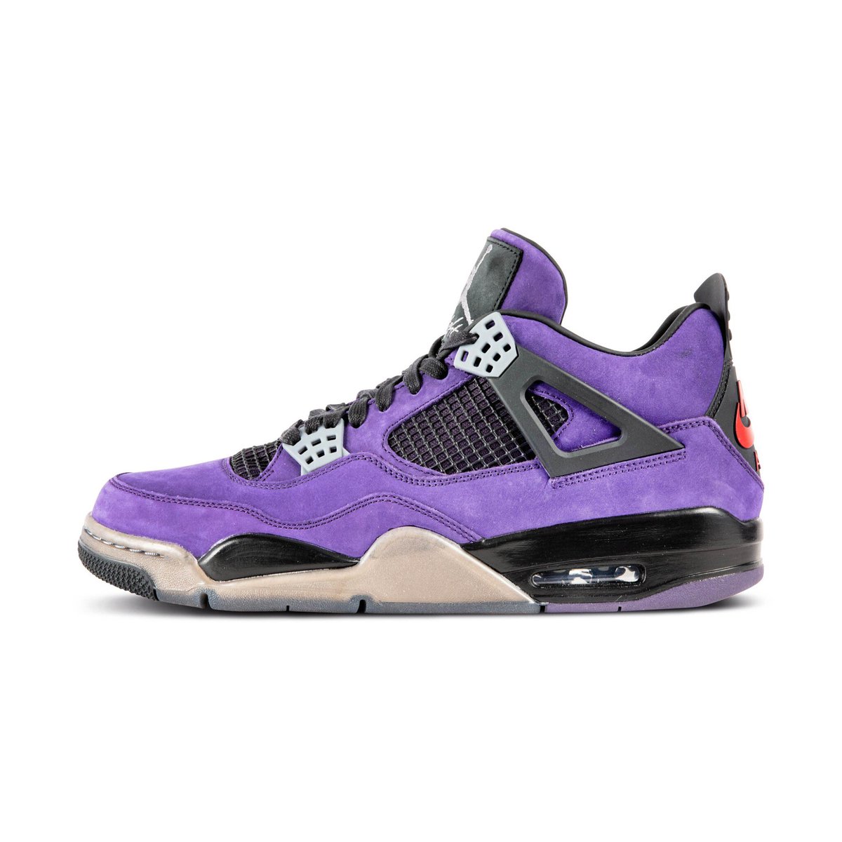 SoleRetriever's tweet image. Purple Lambo. Purple 4s. 💜 @trvisXX