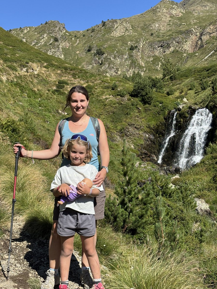 Avui circular per el refugi cabana Coms de Jan 2.215 m. Ransol, Andorra