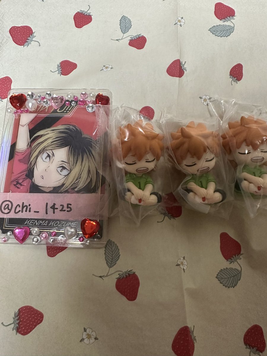 【交換・譲渡】
ハイキュー　肩ズン　中学生　ガチャ
譲…日向3
求…孤爪または400円＋送料
郵送でのお取引希望です。
検索からもお気軽にお声がけください◎