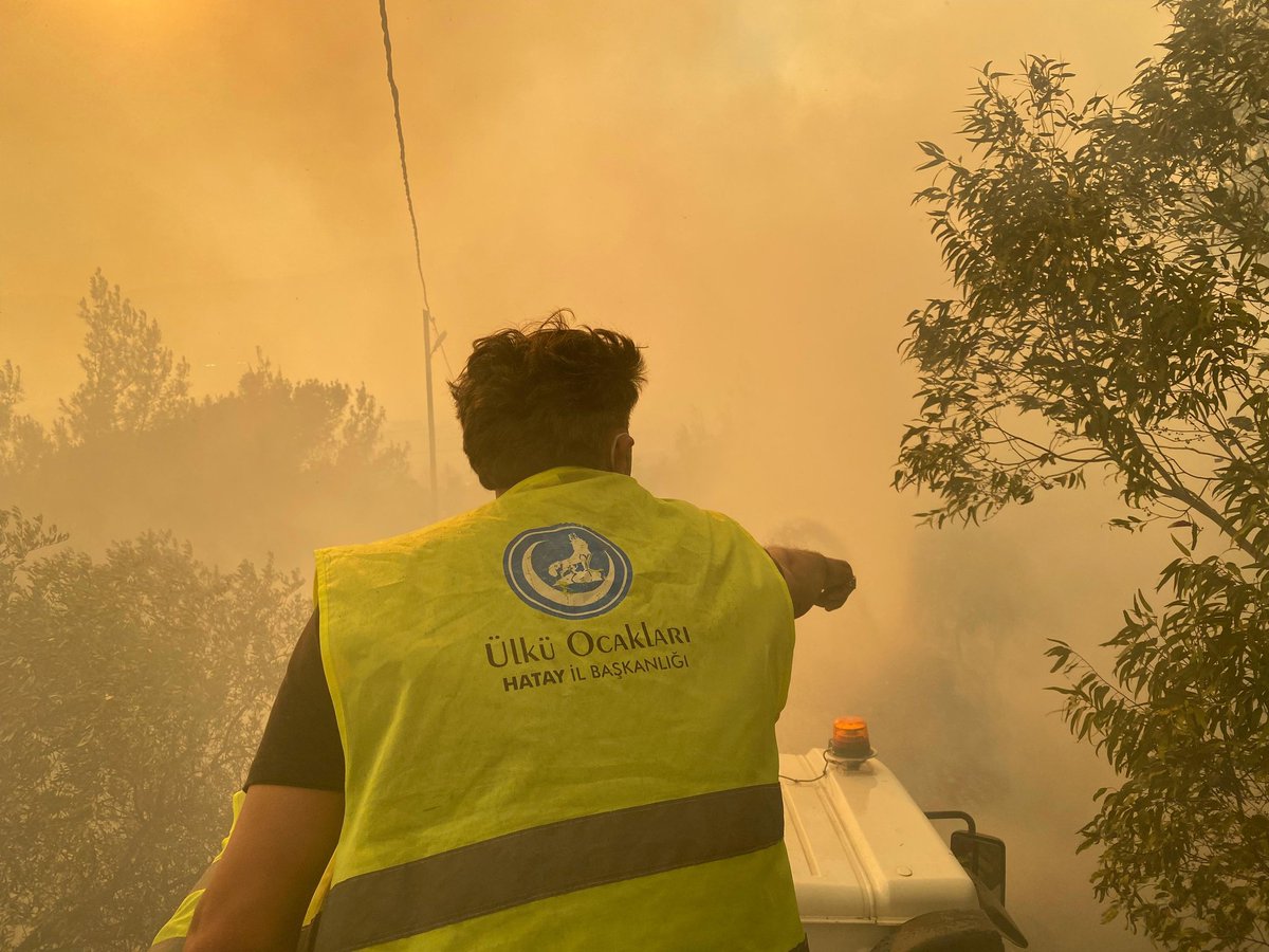 <a href="/benguturktv/">Bengü Türk</a> Ülkü Ocakları teşkilatlarımız Genel Başkanımız Sayın Ahmet Yiğit Yıldırım’ın talimatları doğrultusunda gece-gündüz demeden ülkemizde çıkan orman yangınlarıyla mücadele ediyor.
Doğayı ve ormanlarımızın geleceğini korumaya yeminliyiz!

Varolsun Ülkü Ocakları🇹🇷🇹🇷🇹🇷